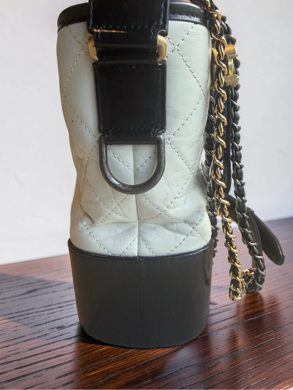 Chanel Gabrielle Hobo Quilted Aged Calfskin Medium - Picture 6 of 14
